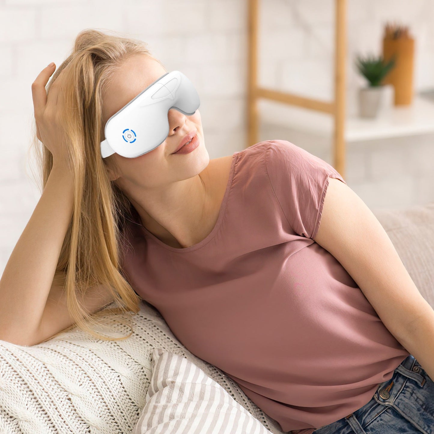 Wireless Heated Eye Massager Mask | Silver Fox Goods