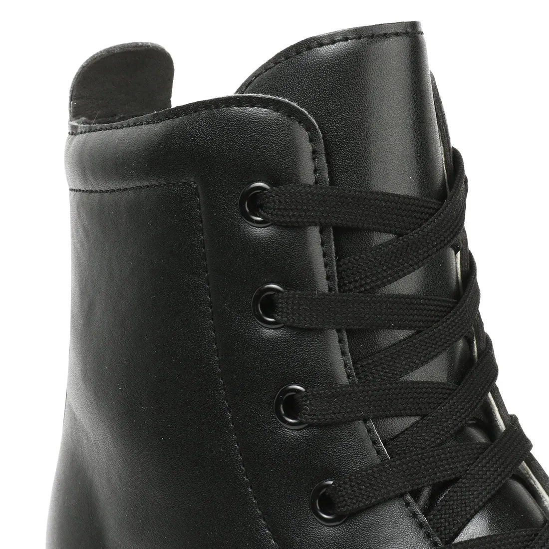 YYW Flashing Quad Roller Skates for Adults - Outdoor Skating Sneakers - silverfoxgoods